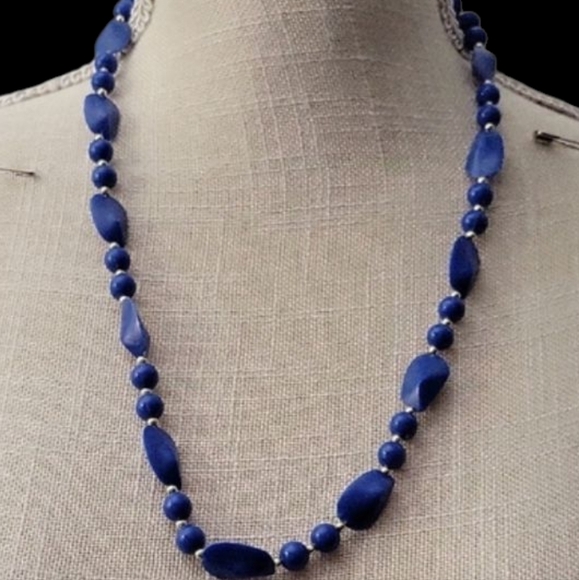 Elegant Blue Beaded Necklace - Picture 1 of 2